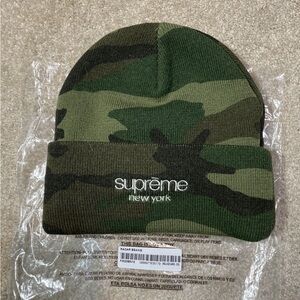 Supreme Radar Beanie